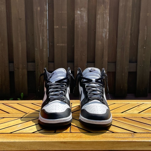 Nike Dunk High Panda Shoes Size 9.5 Men’s - Picture 3 of 11